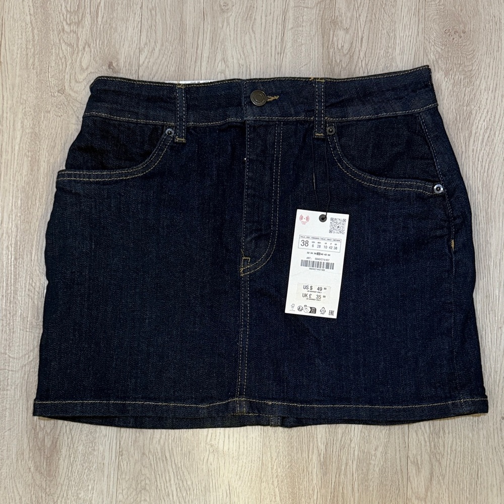 Zara Dark Denim Mini Skirt